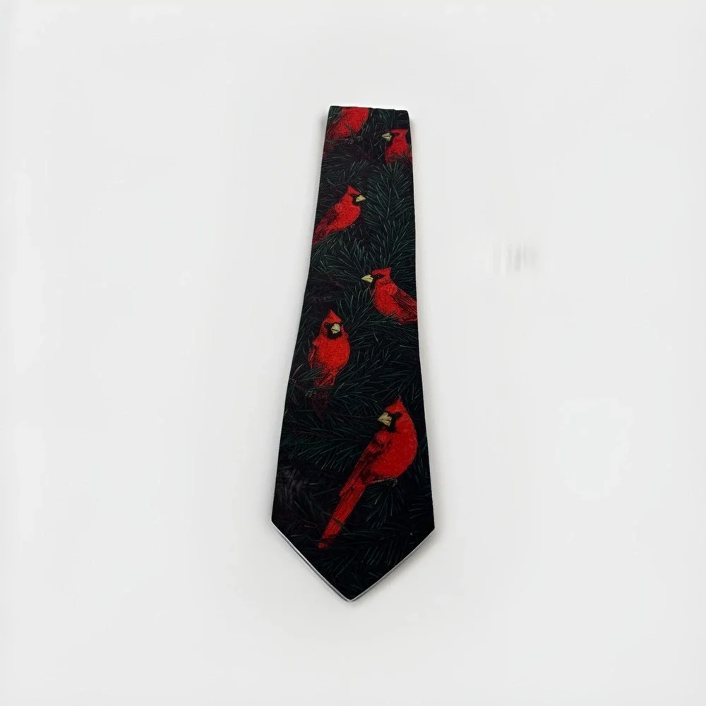 Un-Tied Inc Vintage‎ Cardinal Bird Pine Needle Novelty Necktie Tie